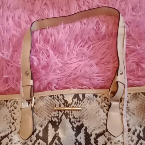 Snake Pattern/Textured Purse & Wallet Lot/Set - Picture 9 of 10